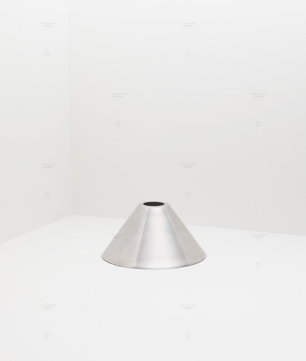 La Quincaillerie moderne- Suspension "Belle de nuit" évasée en aluminium brossé