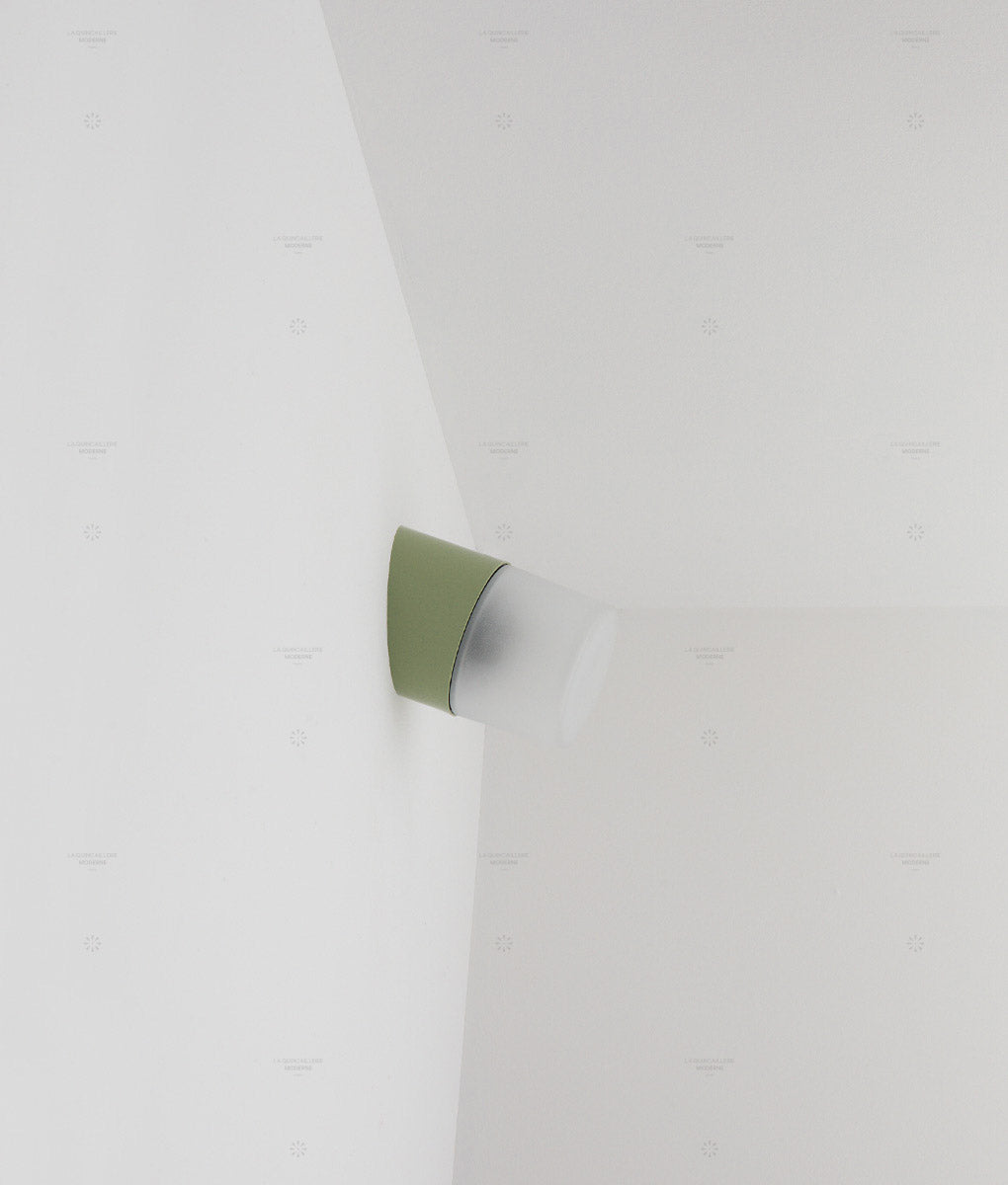 La Quincaillerie moderne - Applique / plafonnier "Punto", vertt sauge opaline transparente givrée