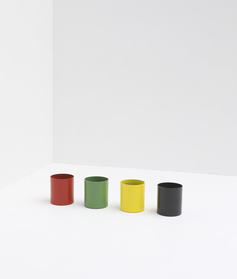 Collection "Belle de nuit", coloris des caches cylindriques : rouge cardinal, vert champêtre, jaune bouton d'or et noir- La Quincaillerie moderne