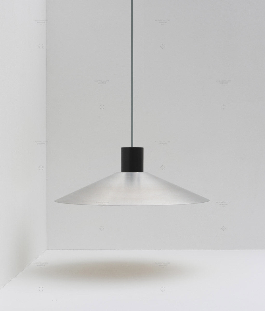 La Quincaillerie moderne- Suspension "Belle de nuit" évasée en aluminium brossé
