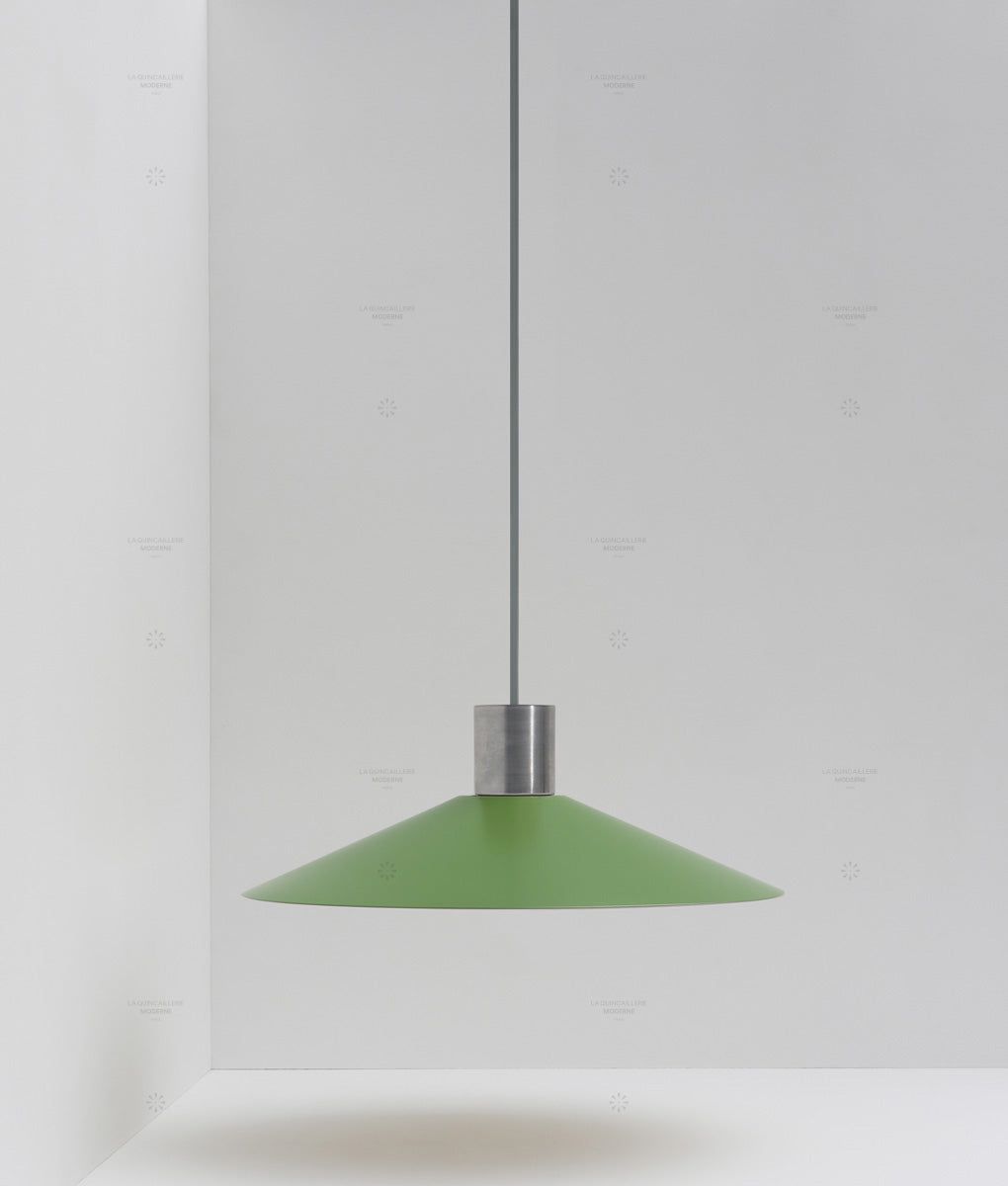 La Quincaillerie moderne - Suspension évasée "Belle de nuit", grand modèle, aluminium brossé et vert champêtre