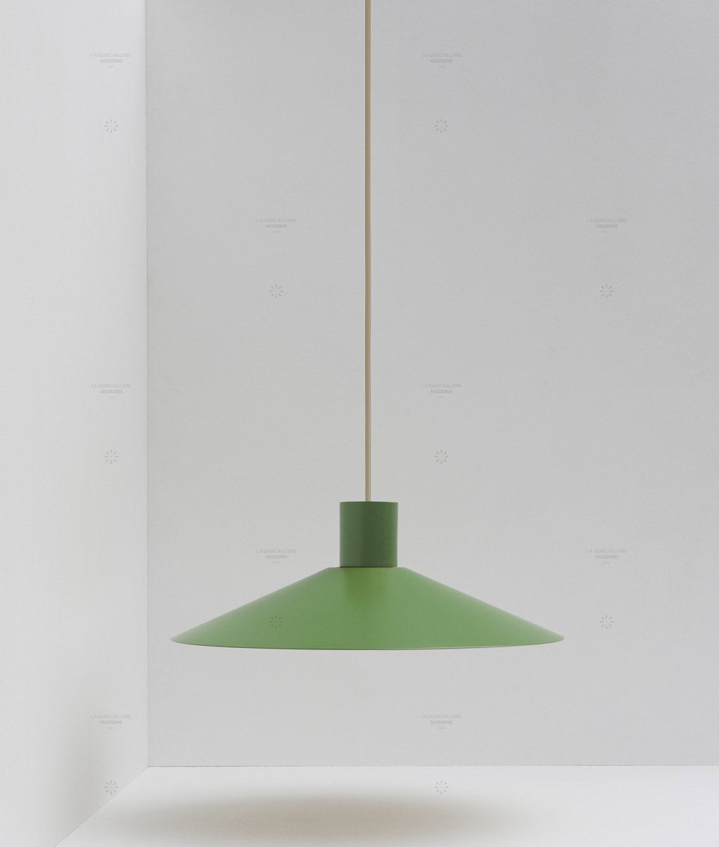 Suspension évasée "Belle de nuit", grand modèle, vert champêtre, câble crème - La Quincaillerie moderne