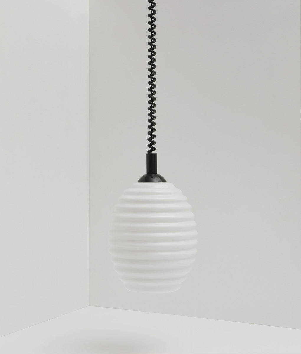 Suspension monte et baisse "Coup de fil", modèle III, câble noir
