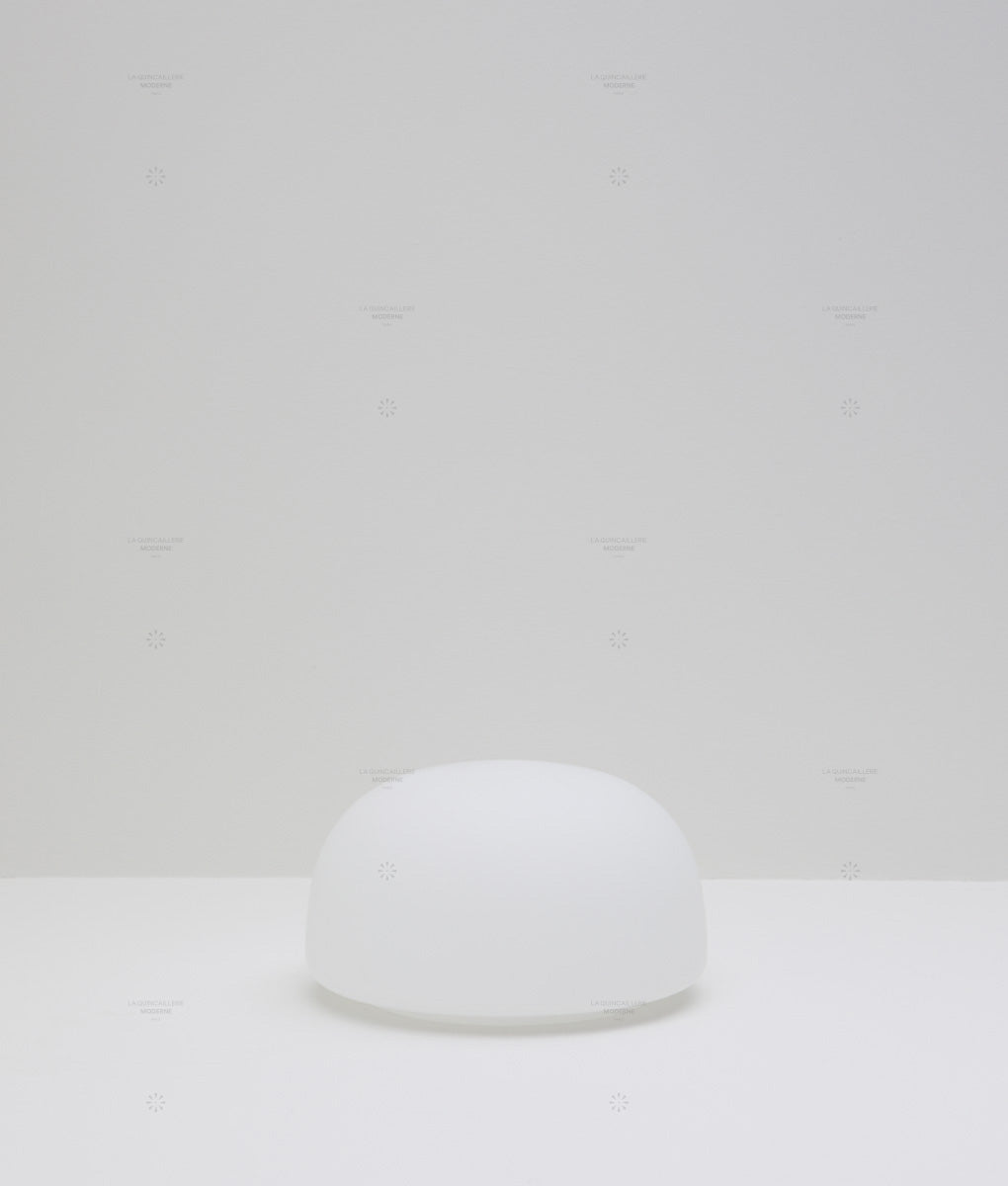 Verrerie de remplacement pour les plafonniers "Circulations", "champignon", en opaline