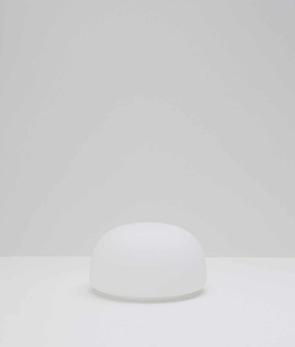 Verrerie de remplacement pour les plafonniers "Circulations", "champignon", en opaline