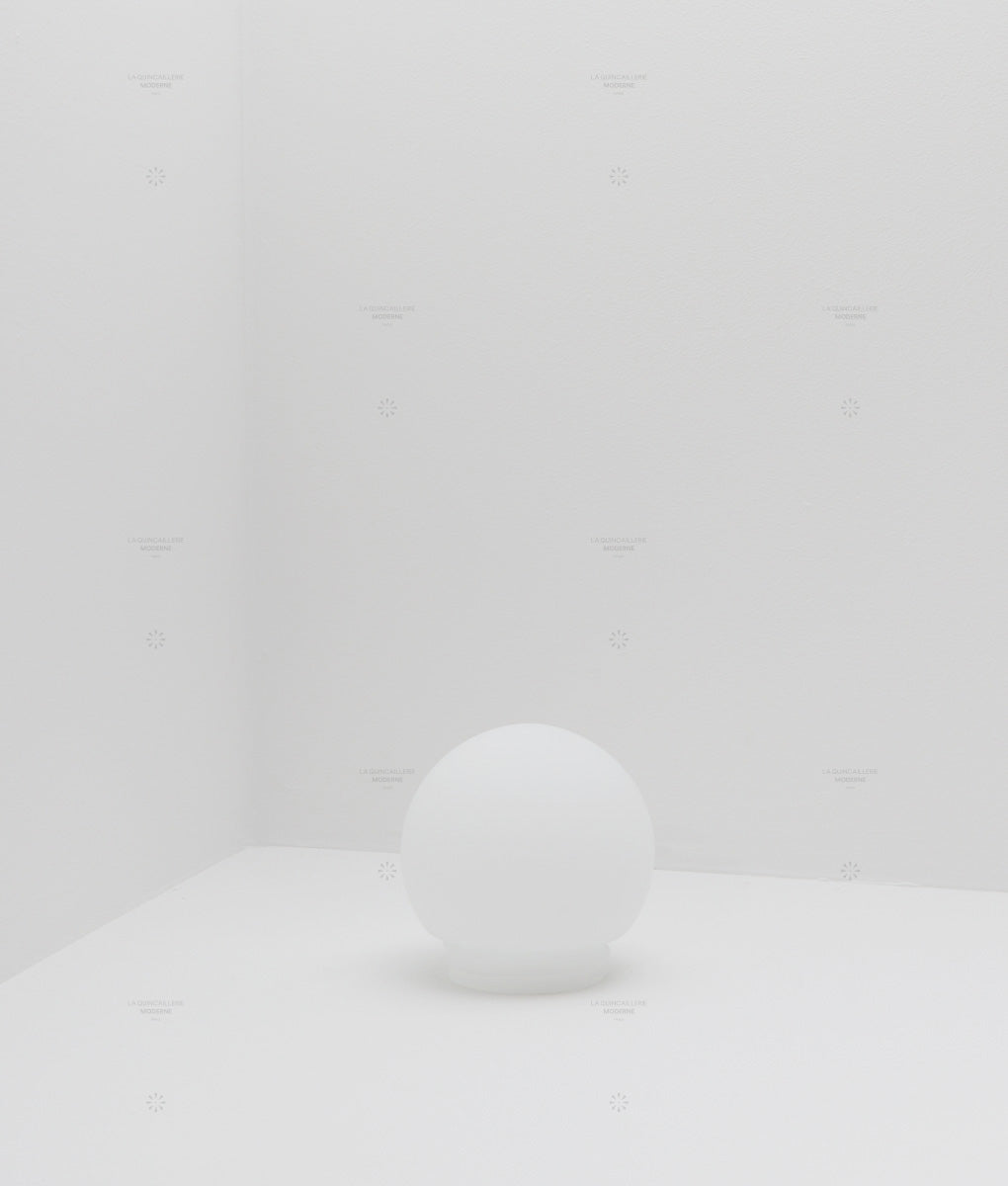 La Quincaillerie moderne - verreries à visser très petit modèle en opaline mate - ø 12 cm