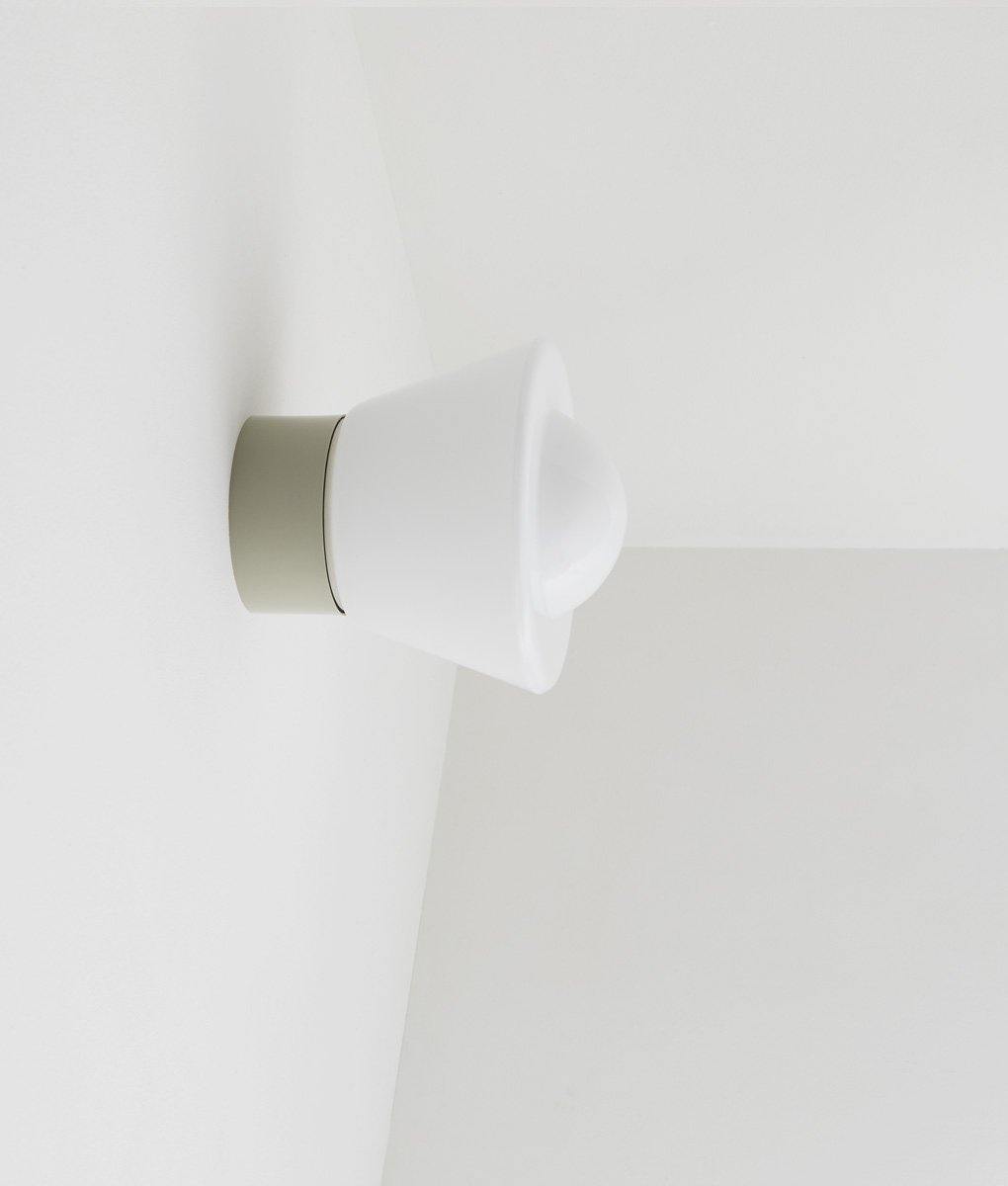 La Quincaillerie moderne - Applique / plafonnier "Bauhaus", gris perle opaline blanche