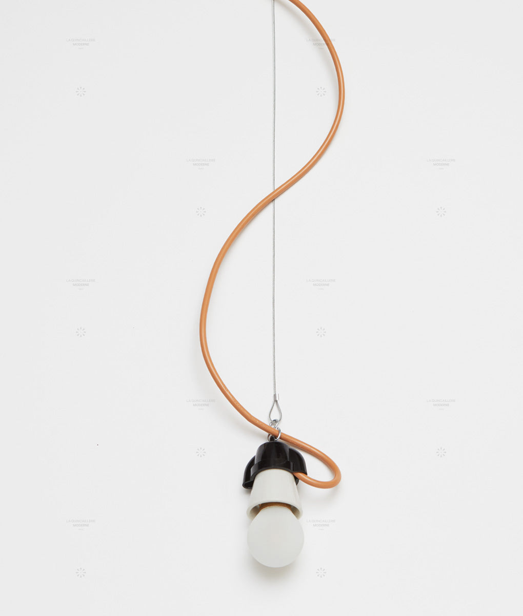 Douille E27 en porcelaine blanche et bakélite noire avec crochet