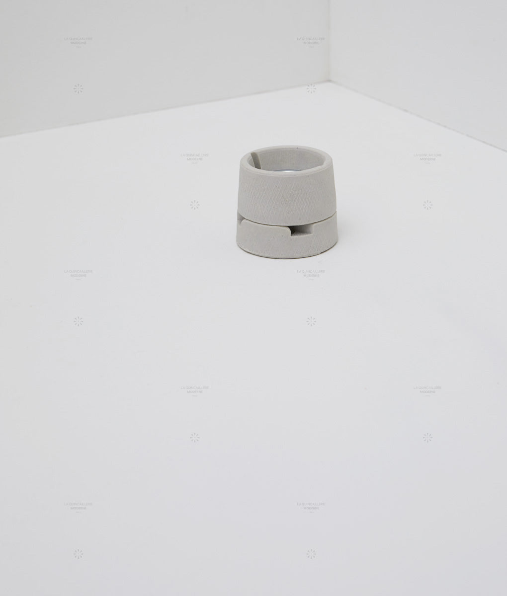 Porte-ampoule E27 droit en biscuit de porcelaine