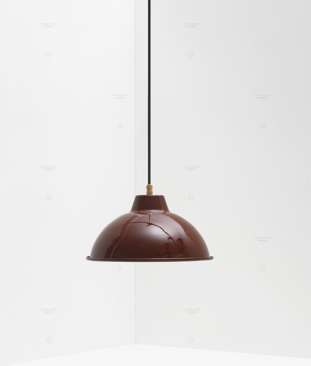 Suspension "Rétro", modèle I, abat-jour marron en métal émaillé