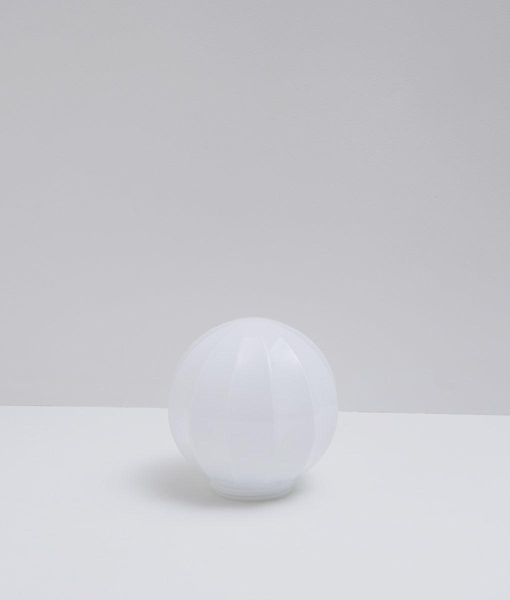 Verrerie "Fleur" à visser en opaline, filetage ø 84,5 mm - La Quincaillerie moderne