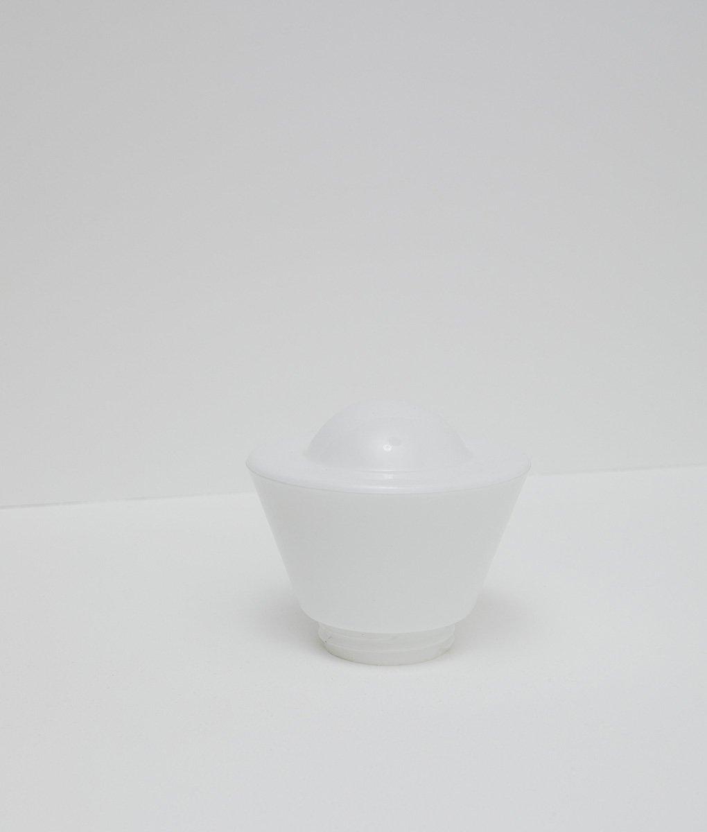 Verrerie toque en opaline