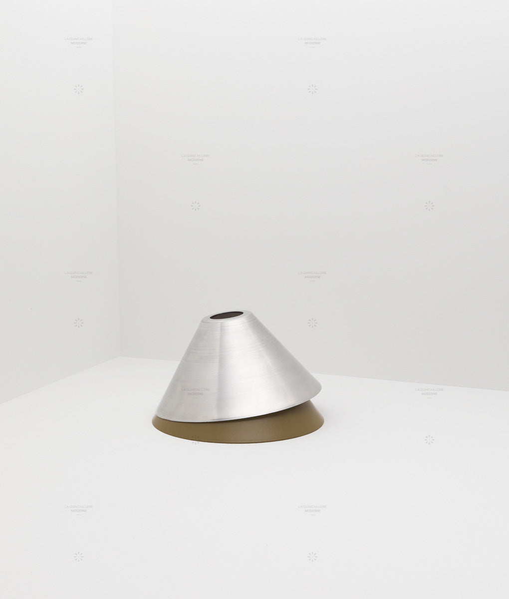 La Quincaillerie moderne- Suspension "Belle de nuit" évasée en aluminium brossé