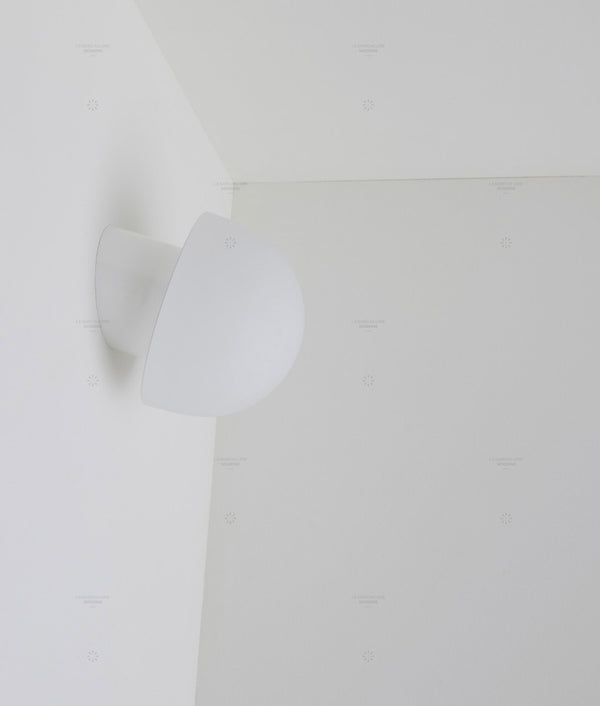 La Quincaillerie moderne - Applique / plafonnier "Bauhaus", blanc opaline blanche