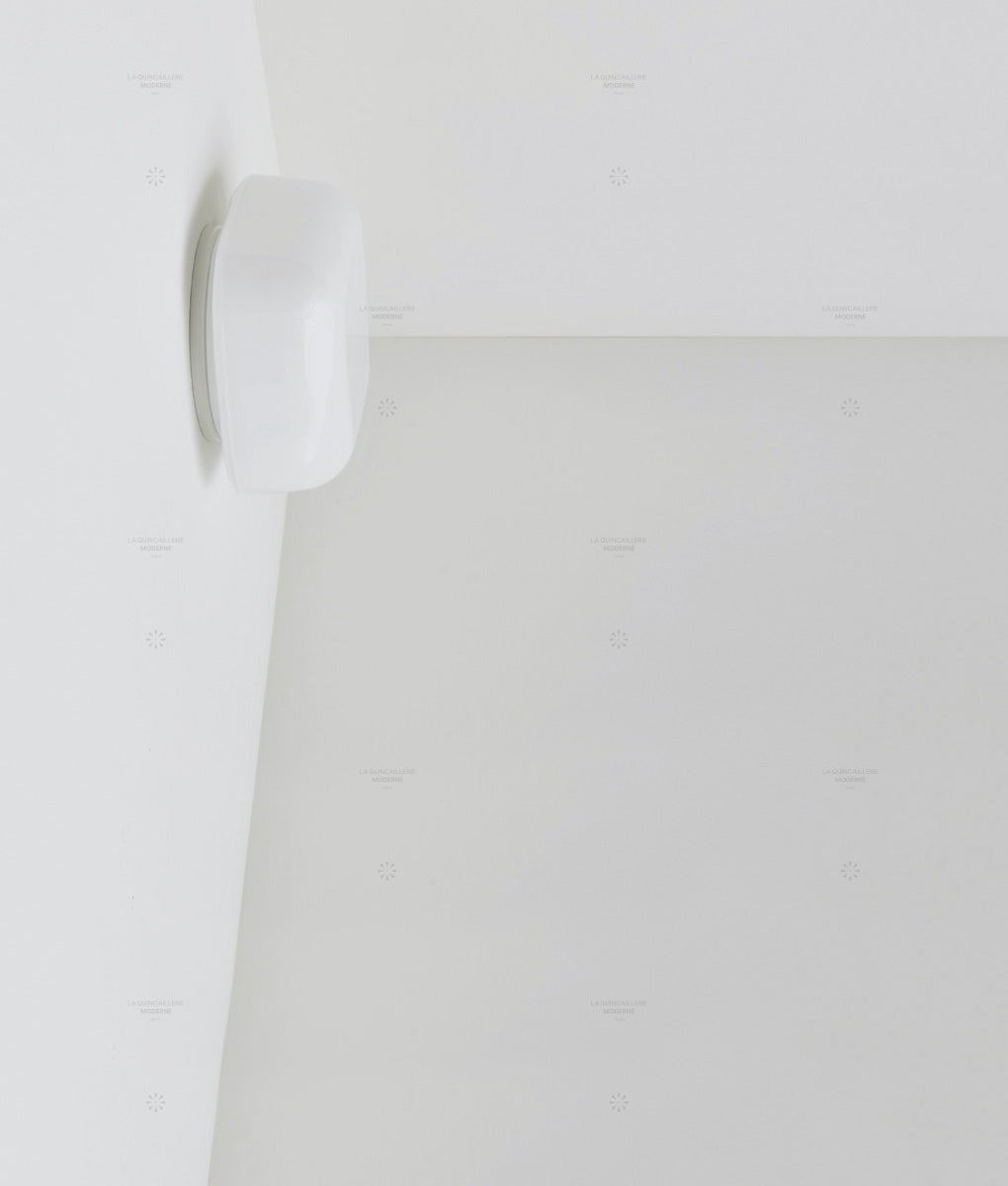 Applique / plafonnier "Circulations", carré, petit modèle, opaline satinée