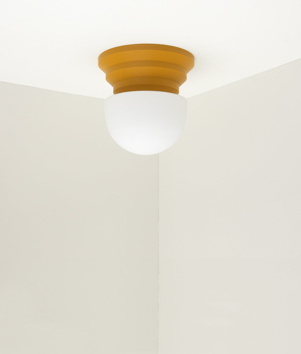 Applique "Colonnade", base pyramide, verrerie "champignon" mate, jaune safran