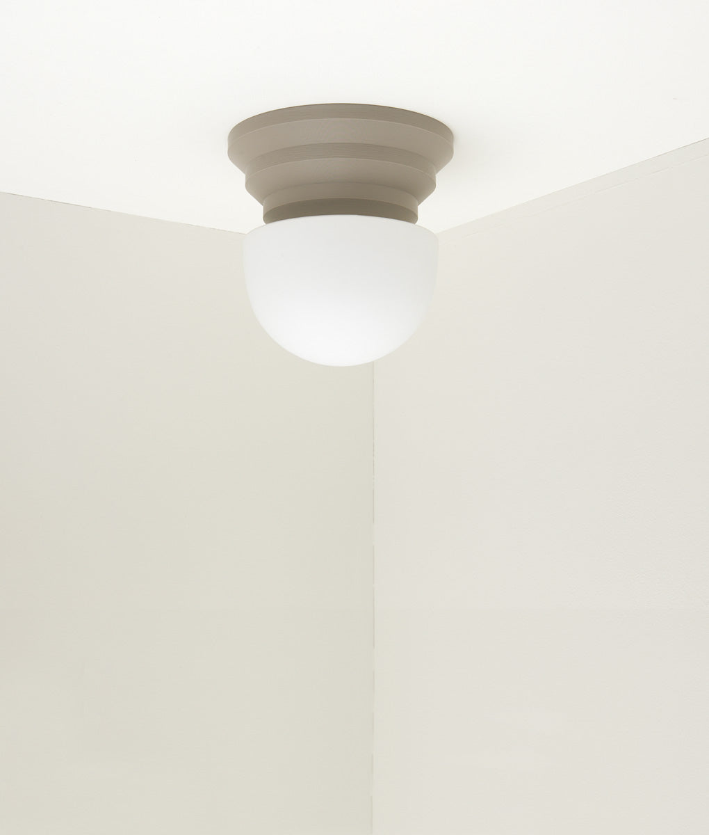 Applique "Colonnade", base pyramide, verrerie "champignon" mate, taupe