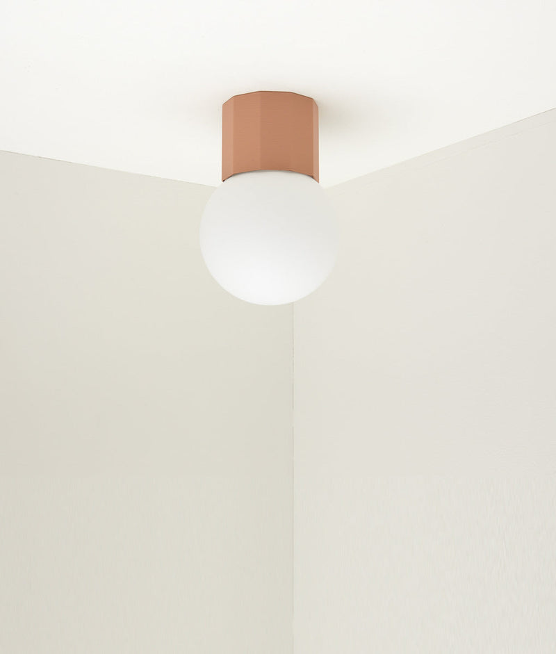 Applique Colonnade Opaline La Quincaillerie moderne Bold Design