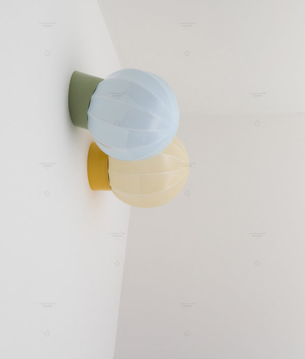 La Quincaillerie moderne - Appliques "Movida" inclinée et droite, vert sauge, jaune tournesol, opalines bleu pâle et crème