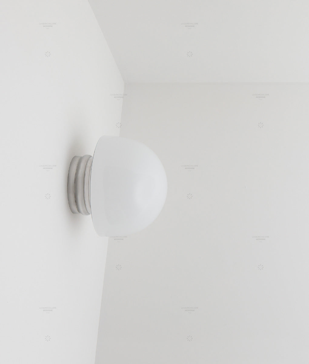 La Quincaillerie moderne - Applique / plafonnier "Odyssee", aluminium brossé, opaline blanche