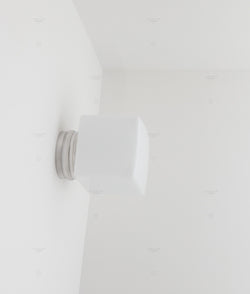 La Quincaillerie moderne - Applique / plafonnier "Odyssee", aluminium brossé, opaline blanche