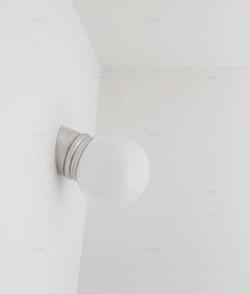 La Quincaillerie moderne - Applique / plafonnier "Odyssee", aluminium brossé, opaline blanche