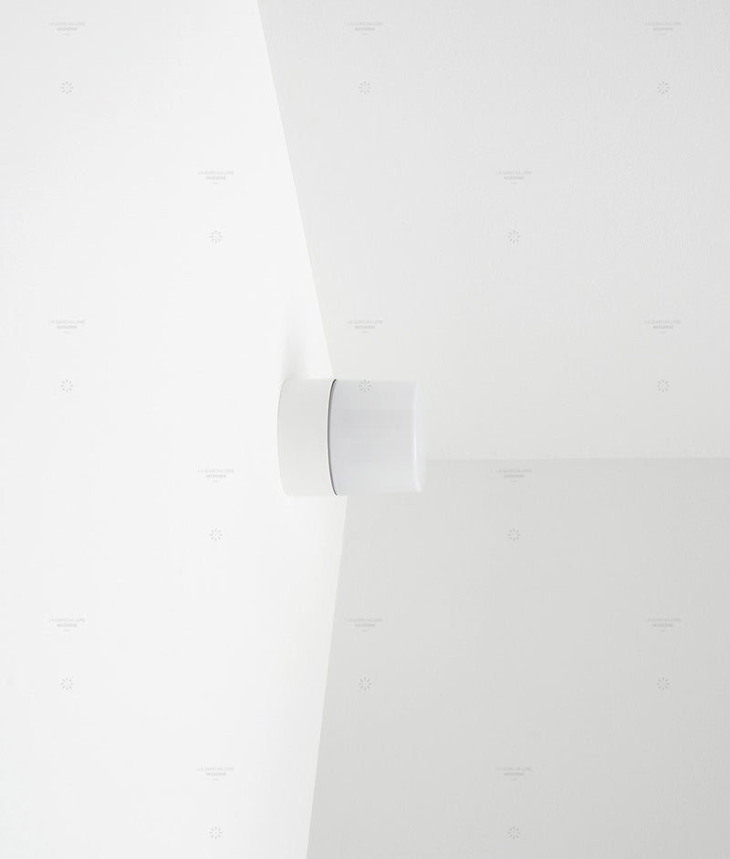 La Quincaillerie moderne - Applique / plafonnier "Punto", blanc opaline blanche satinée