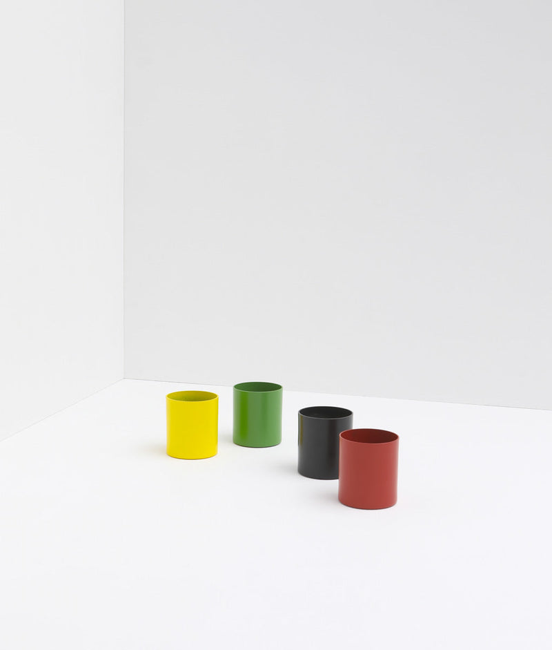 Collection "Belle de nuit", coloris des caches cylindriques : rouge cardinal, vert champêtre, jaune bouton d'or et noir- La Quincaillerie moderne