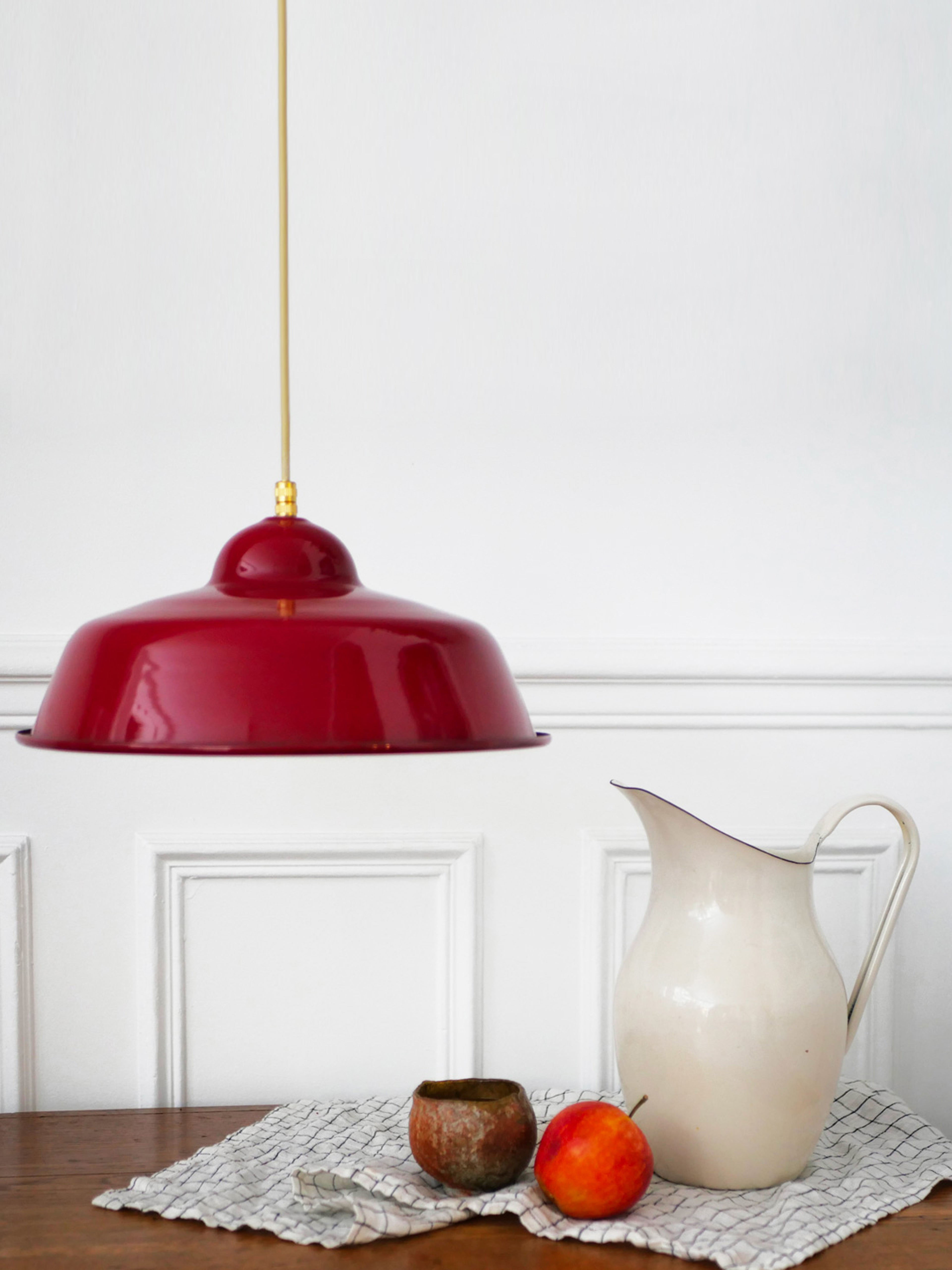 Suspension Luminaire Inspire – Style Vintage Art Déco, Métal émaillé Noir, Diamètre 25cm, Hauteur 62cm