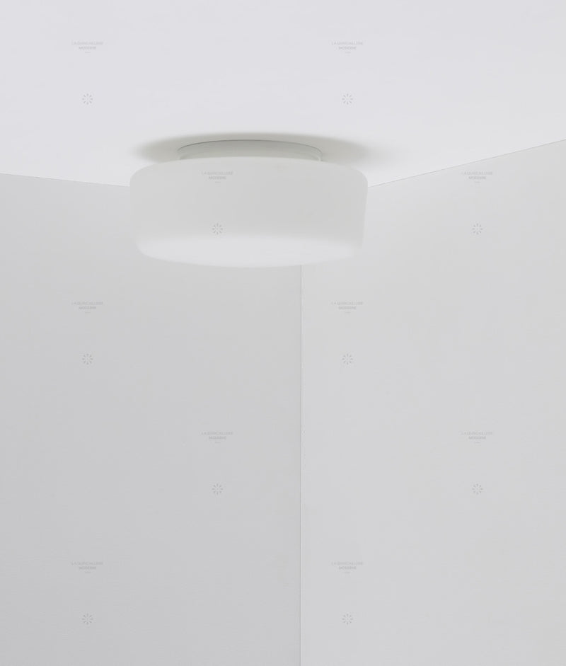 Plafonnier "Circulations", circulaire, petit modèle, opaline mate - La Quincaillerie moderne