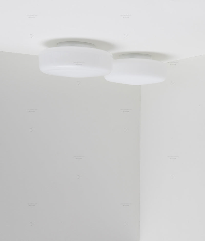 Plafonnier "Circulations", circulaire, grand modèle, opaline satinée et mate - La Quincaillerie moderne
