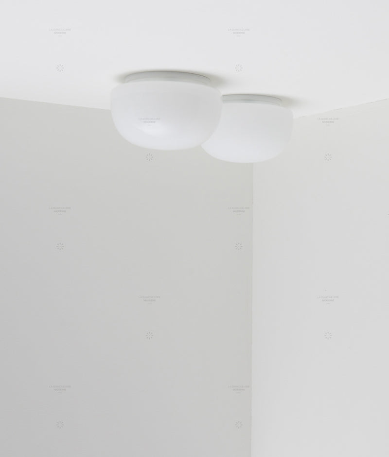 Plafonnier "Circulations", "champignon", opaline mate  et satinée - La Quincaillerie moderne