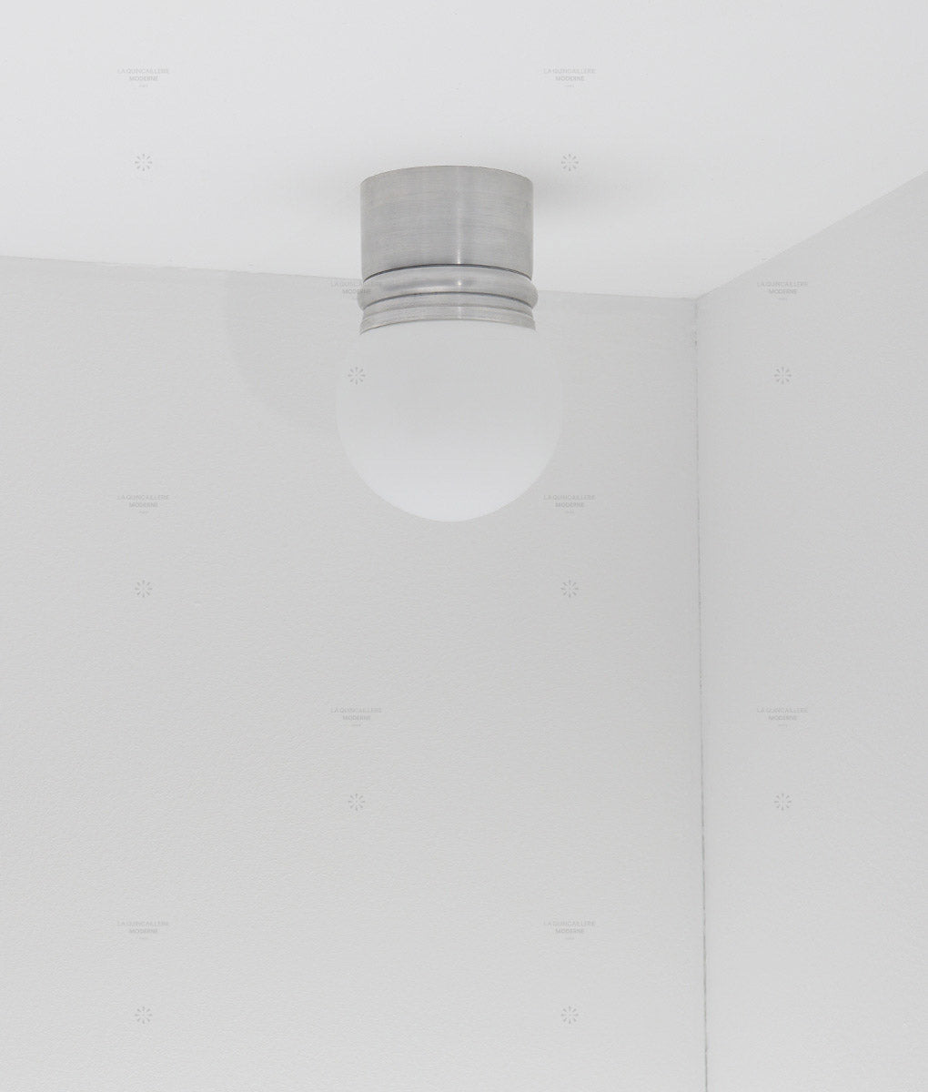 La Quincaillerie moderne - applique double "Odyssée" en aluminium et verre opalin mat - Fabriqué en Europe et assemblé à Paris