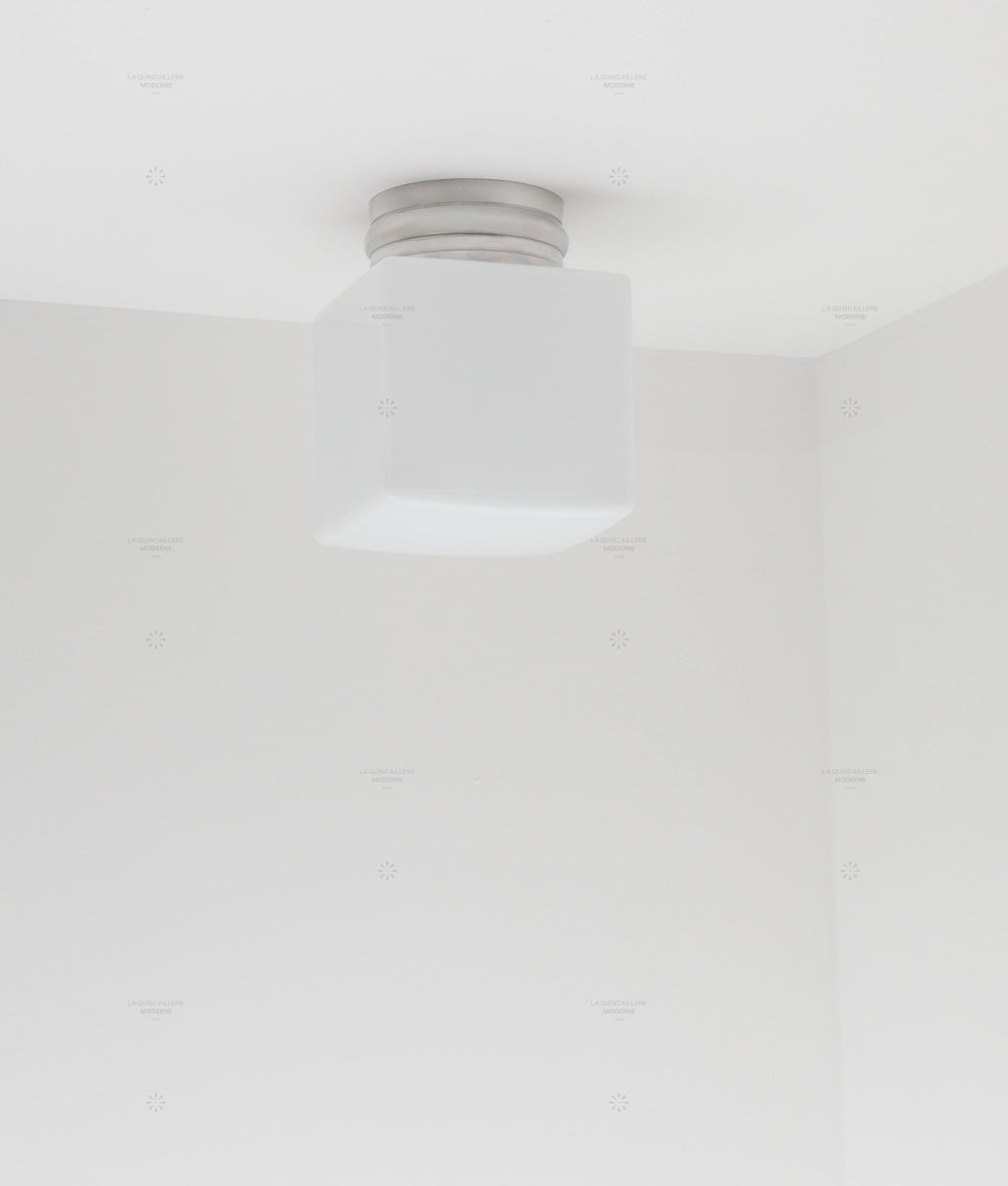 La Quincaillerie moderne - Applique / plafonnier "Odyssée", aluminium brossé, opaline blanche