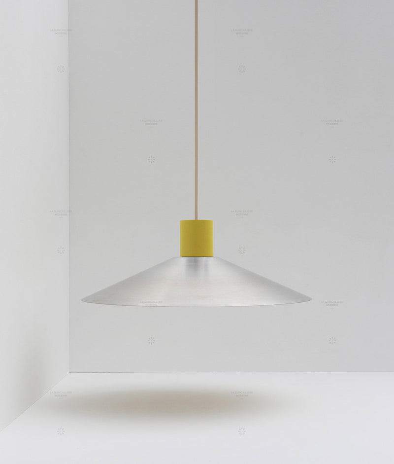 La Quincaillerie moderne- Suspension "Belle de nuit" évasée en aluminium brossé