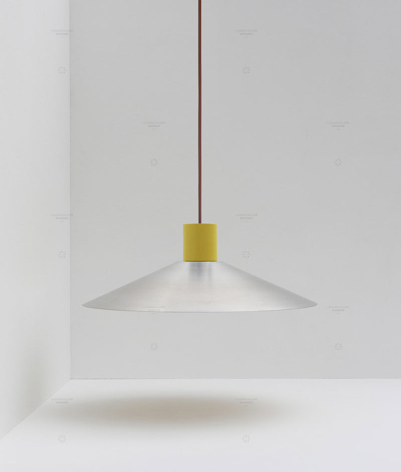 La Quincaillerie moderne- Suspension "Belle de nuit" évasée en aluminium brossé