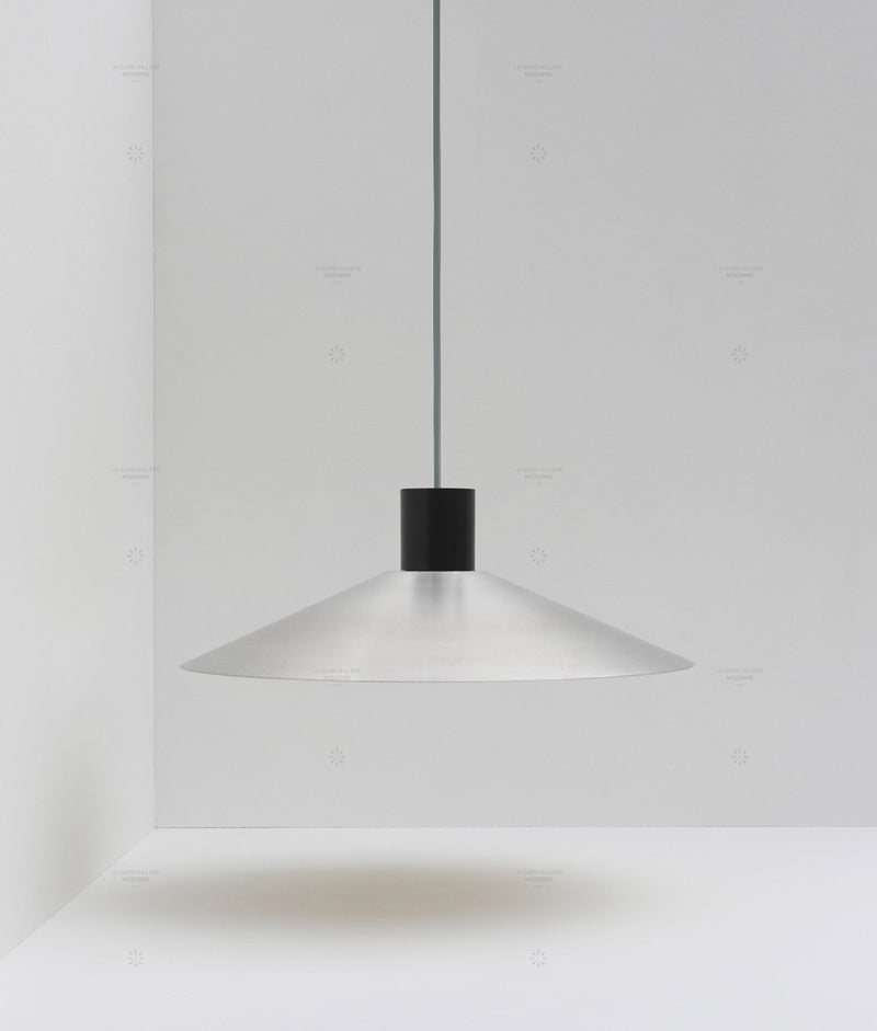 La Quincaillerie moderne- Suspension "Belle de nuit" évasée en aluminium brossé