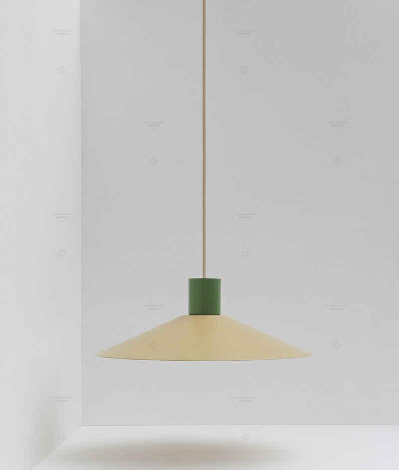 Suspension évasée "Belle de nuit", grand modèle, beige et vert bouton d'or, câble crème - La Quincaillerie moderne