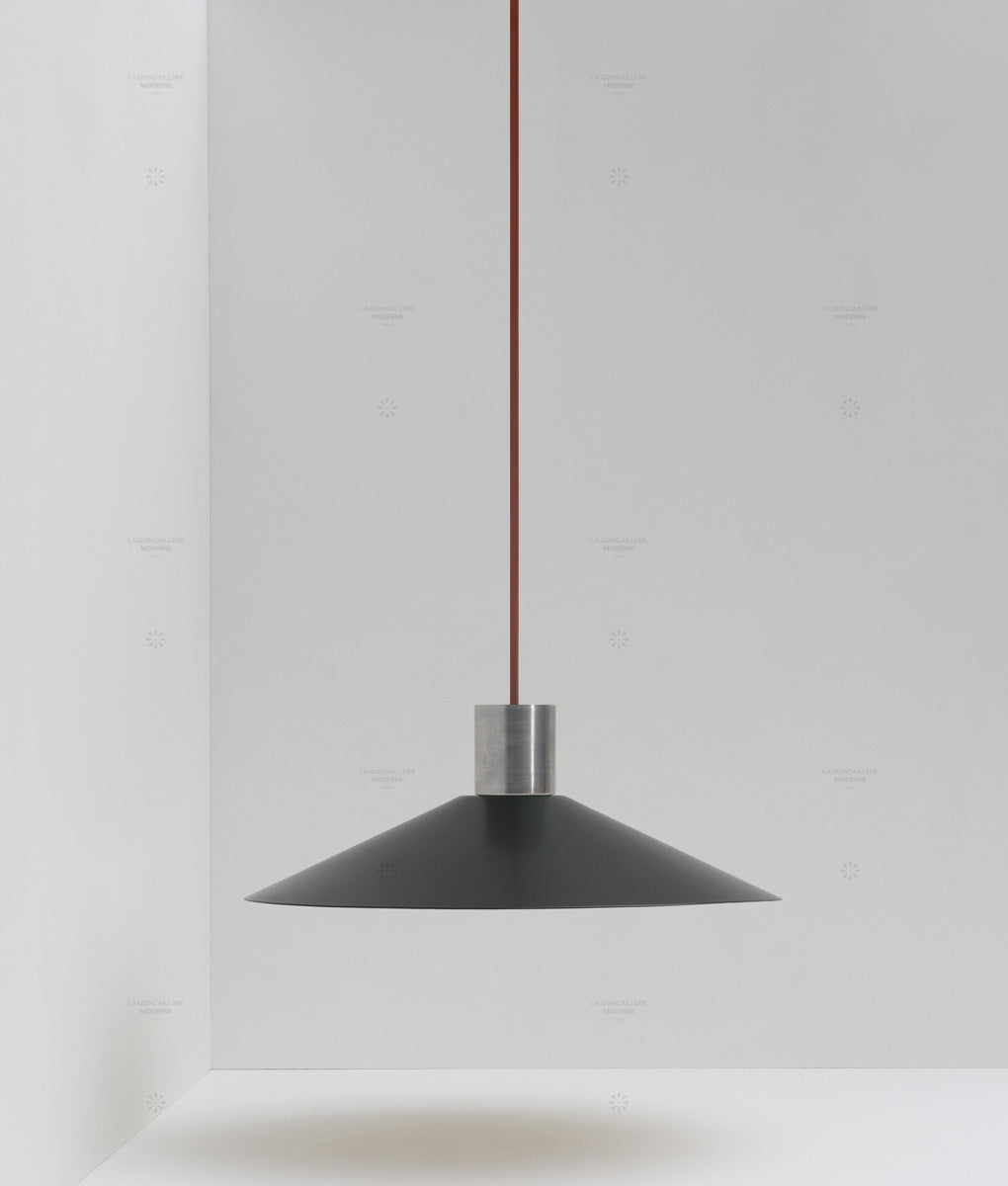 La Quincaillerie moderne - Suspension évasée "Belle de nuit", grand modèle, aluminium brossé et noir