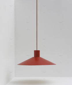 Suspension évasée "Belle de nuit", grand modèle, rouge cardinal, câble marron - La Quincaillerie moderne