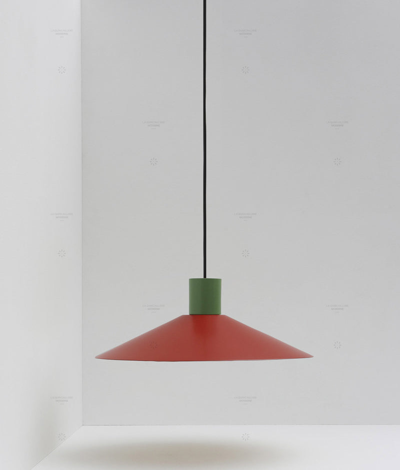Suspension évasée "Belle de nuit", grand modèle, rouge cardinal et vert champêtre, câble noir - La Quincaillerie moderne