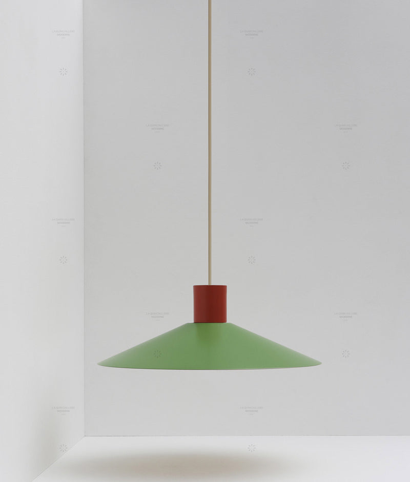 Suspension évasée "Belle de nuit", grand modèle, rouge cardinal et vert champêtre, câble crème - La Quincaillerie moderne