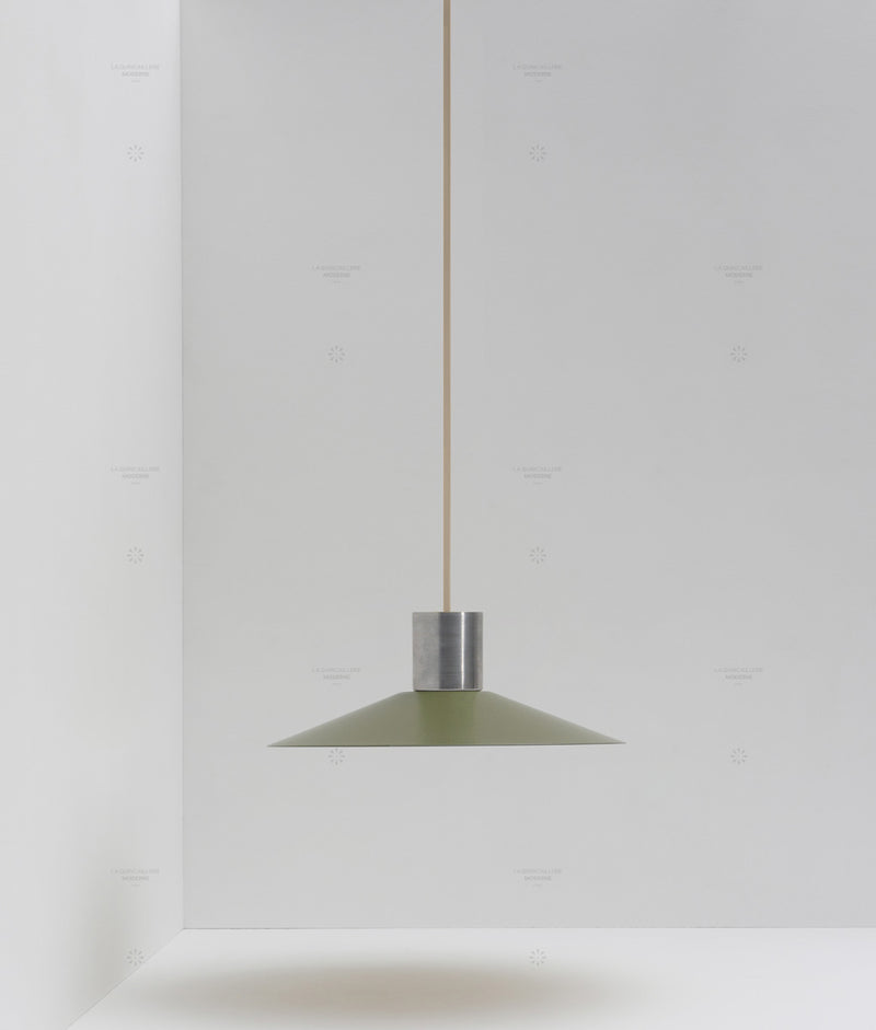 La Quincaillerie moderne - Suspension évasée "Belle de nuit", petit modèle, aluminium brossé et vert argile