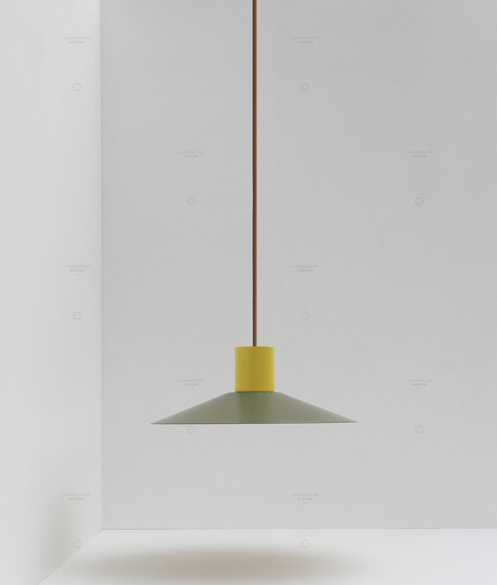Suspension évasée "Belle de nuit", petit modèle, vert argile et jaune bouton d'or, câble marron- La Quincaillerie moderne