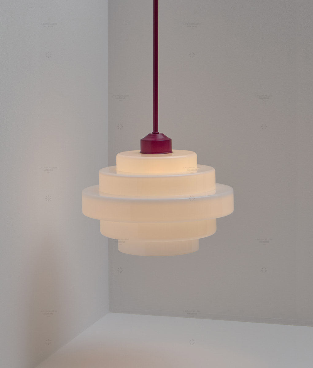 La Quincaillerie moderne - Suspension "Bistro" prune, verrerie opaline satinée