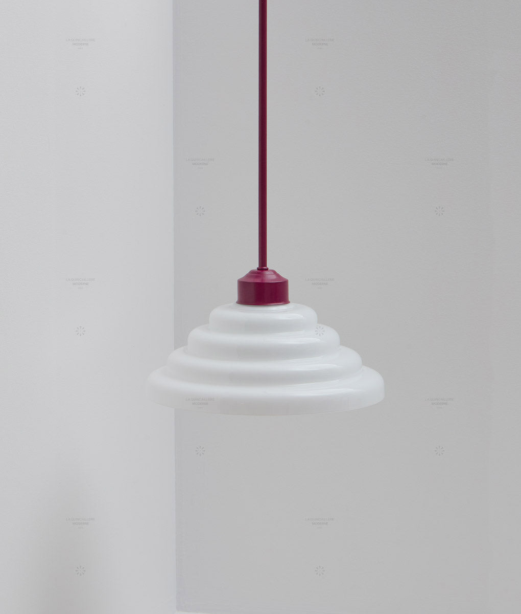 La Quincaillerie moderne - Suspension "Bistro" prune, verrerie opaline satinée
