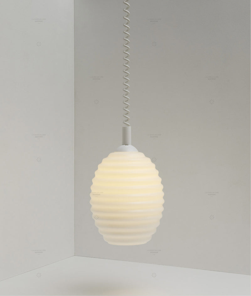 Suspension monte et baisse "Coup de fil", modèle III, câble blanc - Allumée