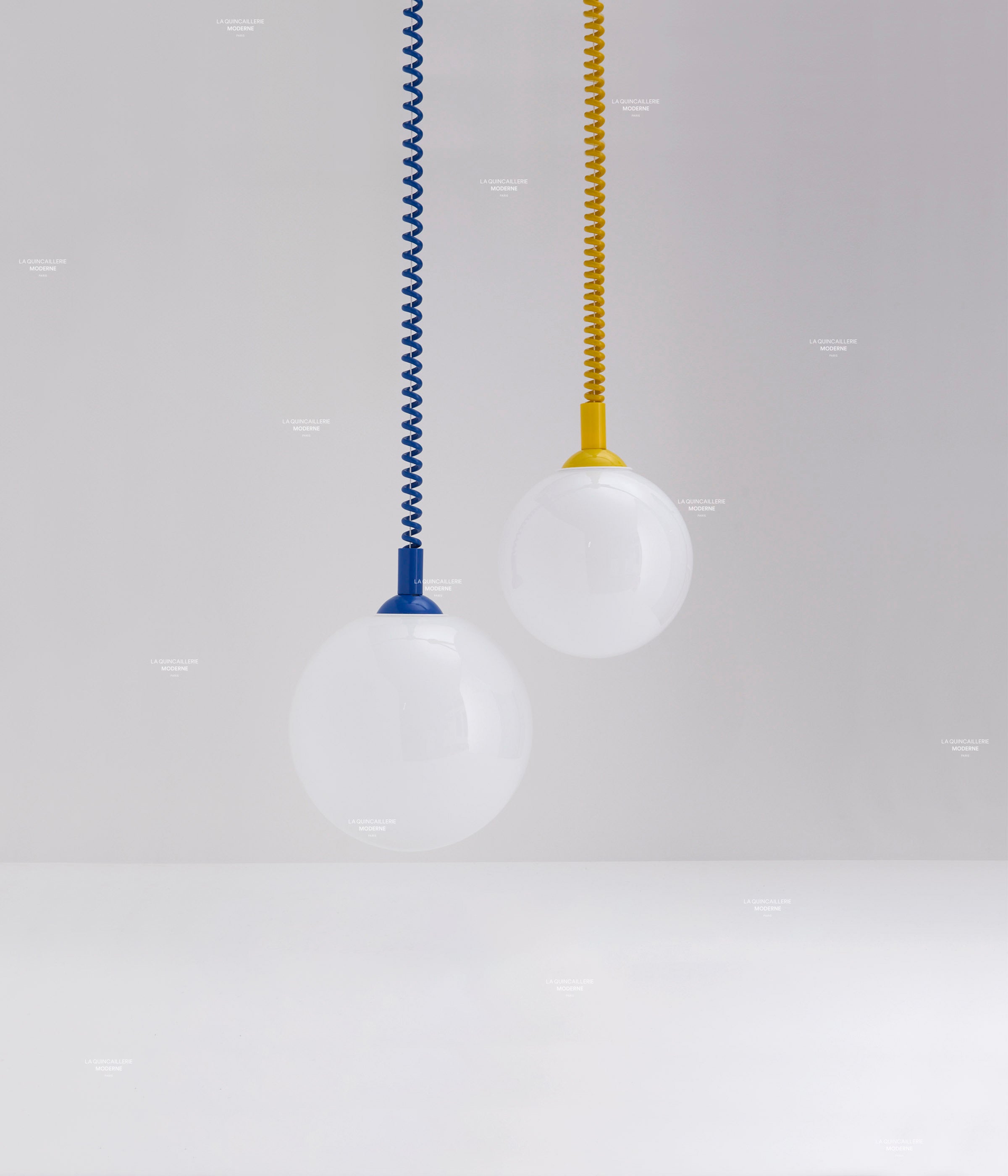 Suspension monte et baisse "Coup de fil", très grand globe - ø 25 cm