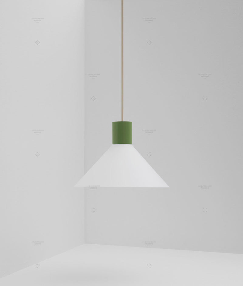 Suspension "Délices", abat-jour en opaline blanche mate, grand modèle