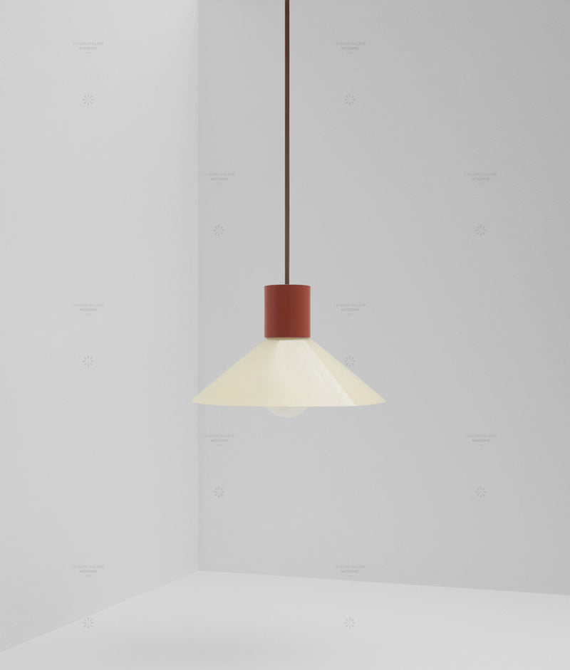 Suspension "Délices", abat-jour en opaline satinée crème, petit modèle